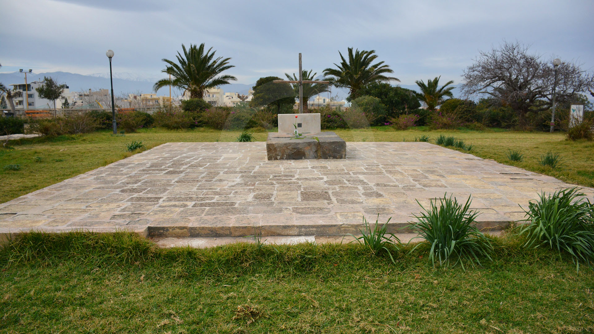 Kazantzakis grave - thisiscrete . travel guide of Crete